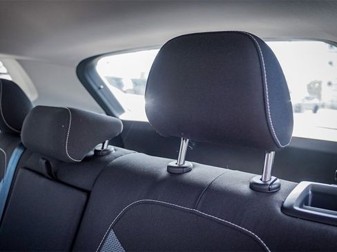 New 2026 Volkswagen Taos S image 30