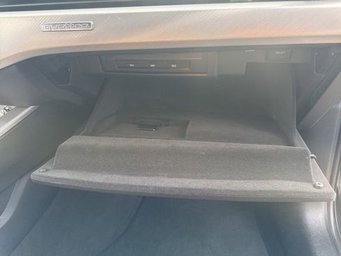 Used 2018 Audi A4 2.0T w/ Premium Plus Package image 12