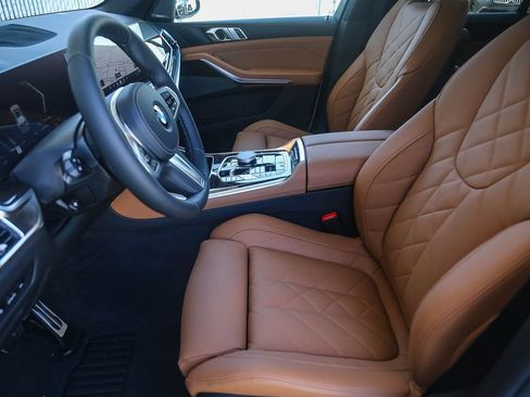 New 2026 BMW X5 sDrive40i w/ M Sport Package RWD image 13