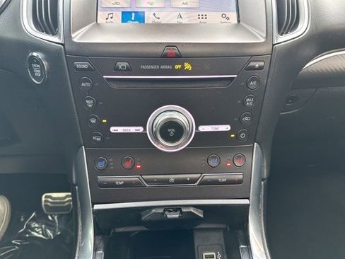 Used 2019 Ford Edge ST w/ Equipment Group 401A image 32