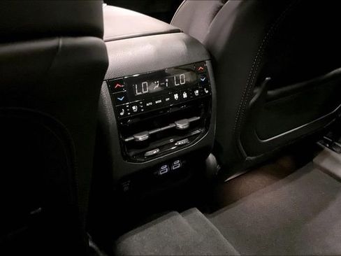 Used 2024 Jeep Grand Cherokee L Summit AWD/4WD image 36