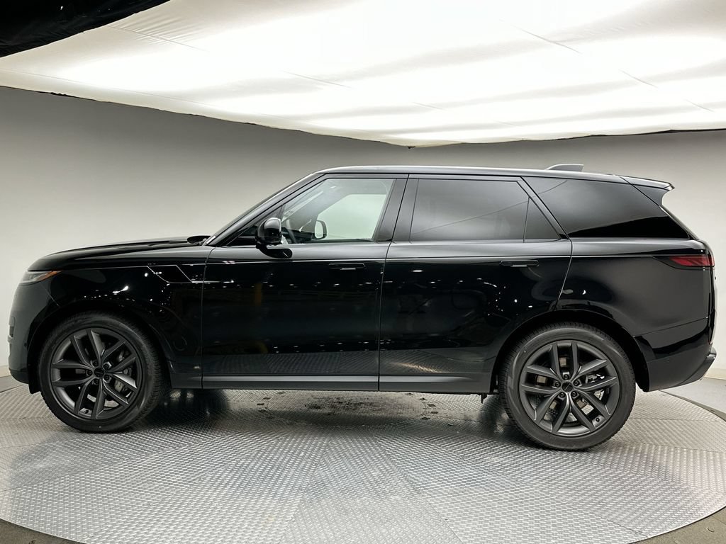 New 2027 Land Rover Range Rover Sport SE AWD/4WD image 2