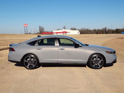 New 2025 Honda Accord Sport image 7