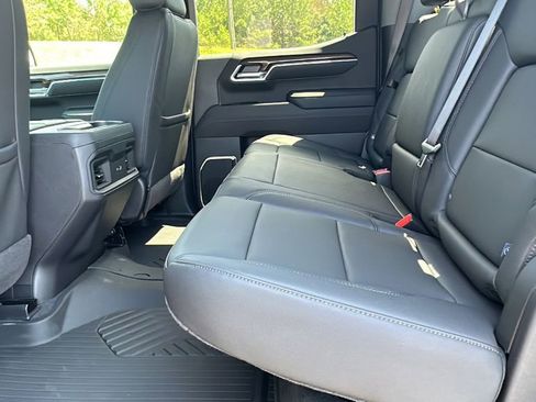 Used 2026 Chevrolet Silverado 1500 LT Trail Boss w/ LT Trail Boss Premium Package image 14