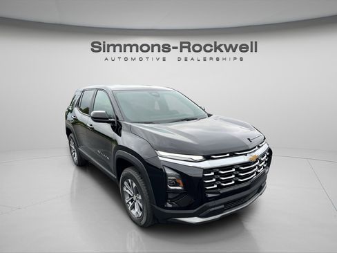 New 2026 Chevrolet Equinox LT image 3
