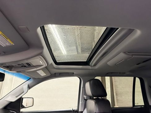 Used 2017 Chevrolet Tahoe LT image 8