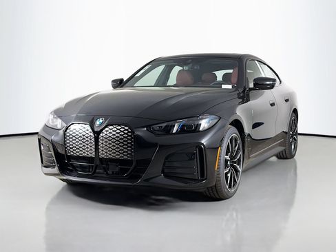New 2026 BMW i4 eDrive40 w/ M Sport Package RWD image 3