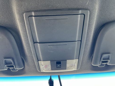 Used 2013 Ford F350 Lariat image 37