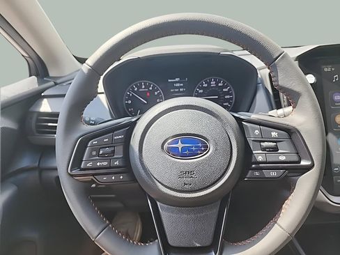 Used 2025 Subaru Crosstrek 2.5i Limited w/ Crosstrek Mirror Package AWD/4WD image 17