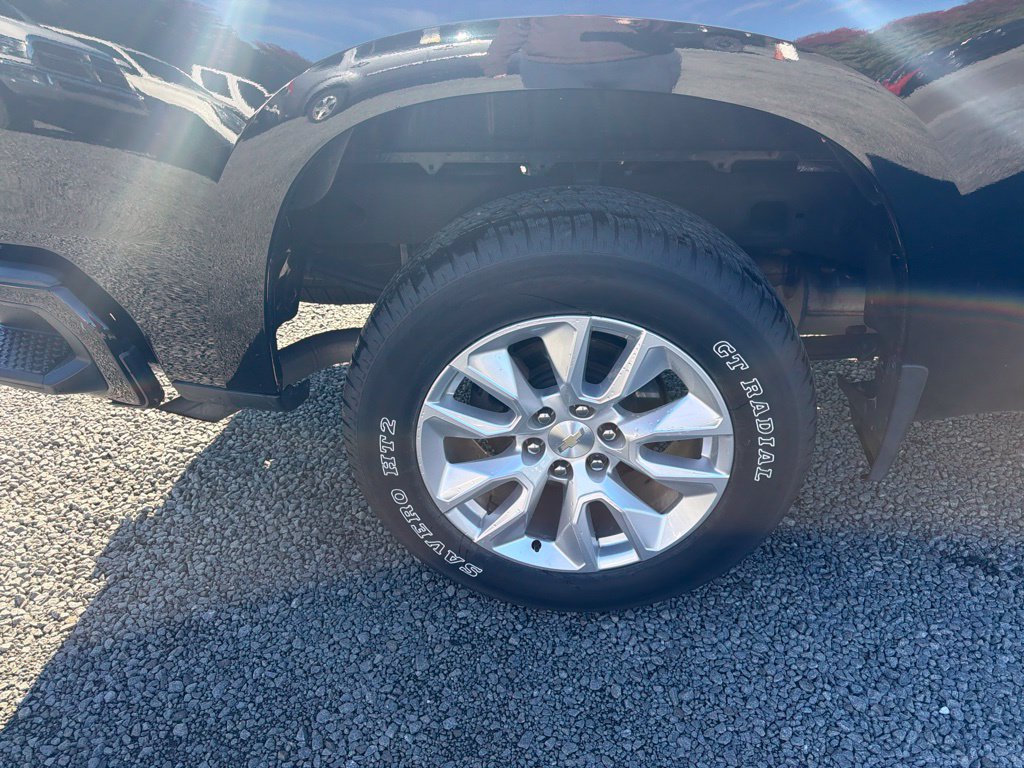 Used 2022 Chevrolet Silverado 1500 Custom AWD/4WD image 9