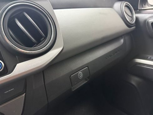 Used 2023 Toyota Tacoma SR5 image 23