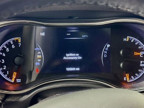 Used 2020 Jeep Grand Cherokee High Altitude image 16