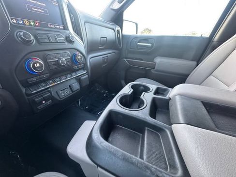 Used 2020 Chevrolet Silverado 1500 LT w/ Texas Edition AWD/4WD image 10