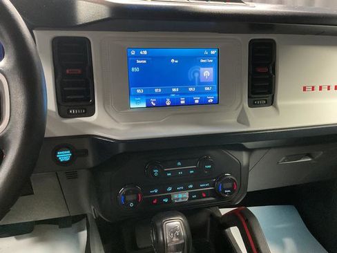 Used 2023 Ford Bronco Heritage Edition image 21
