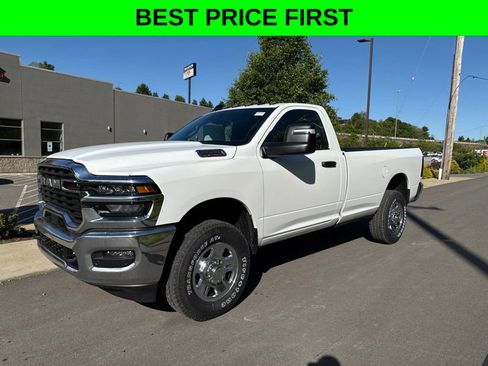 New 2026 RAM 2500 Tradesman w/ Chrome Appearance Group AWD/4WD image 3