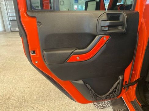 Used 2015 Jeep Wrangler Unlimited Sport w/ Quick Order Package 24S AWD/4WD image 25