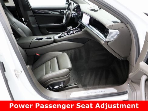 Used 2021 Porsche Panamera 4 image 41