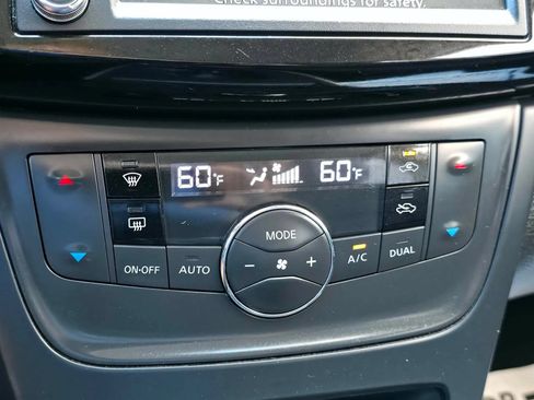 Used 2019 Nissan Sentra SV FWD image 24