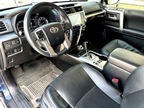 Used 2022 Toyota 4Runner Limited AWD/4WD image 13