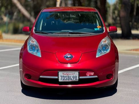 Used 2013 Nissan Leaf S w/ Charger Pkg FWD image 3