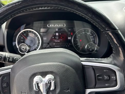 Used 2020 RAM 1500 Big Horn AWD/4WD image 4
