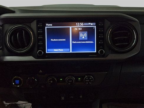 Used 2020 Toyota Tacoma TRD Sport image 23