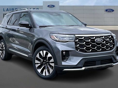 New 2026 Ford Explorer Platinum image 2