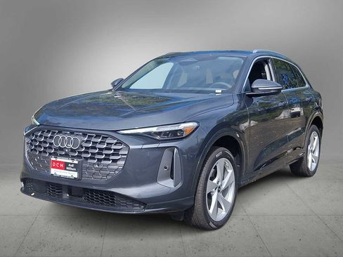 New 2025 Audi Q5 Premium Plus image 1