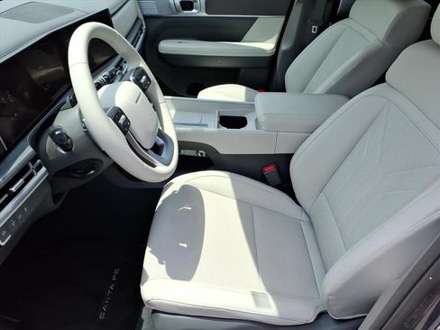 Used 2025 Hyundai Santa Fe SEL AWD/4WD image 12