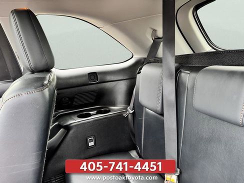 Used 2016 Toyota Highlander Limited Platinum AWD/4WD image 24