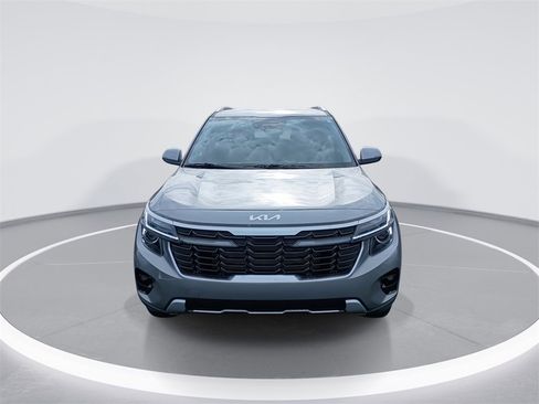 New 2026 Kia Seltos S image 3