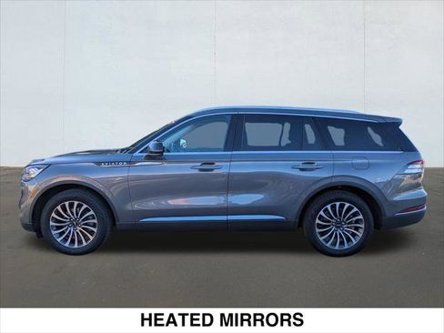 Certified 2023 Lincoln Aviator Reserve w/ Equipment Group 201A image 2
