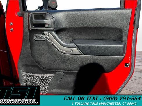 Used 2015 Jeep Wrangler Unlimited Sport w/ Quick Order Package 24S AWD/4WD image 23