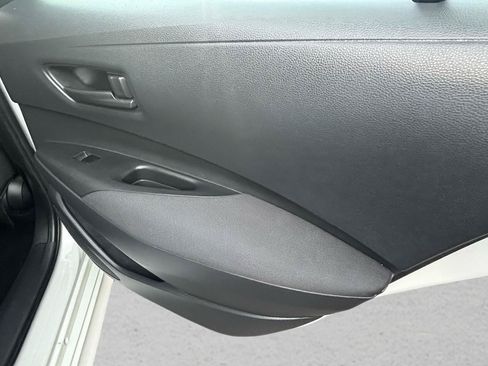 Used 2023 Toyota Corolla LE FWD image 16