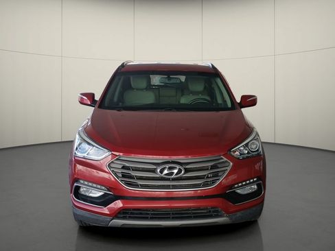 Used 2017 Hyundai Santa Fe Sport FWD image 2