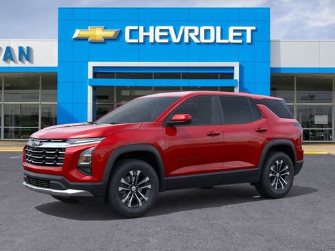 New 2026 Chevrolet Equinox LT image 2