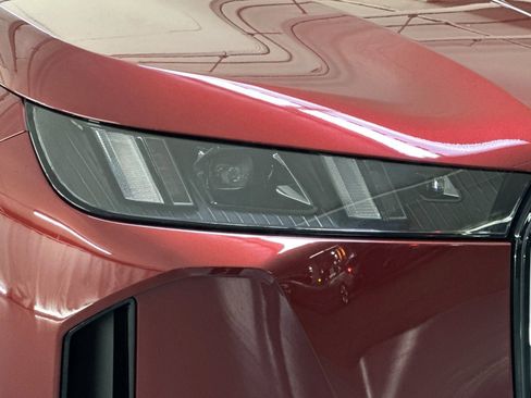 Used 2026 BMW iX M70 image 10