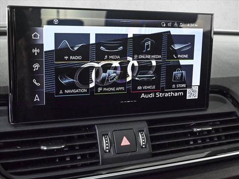 Certified 2025 Audi Q5 e Premium Plus w/ Premium Plus Package AWD/4WD image 15