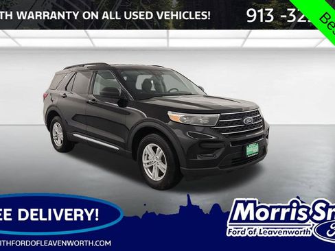 Used 2022 Ford Explorer XLT AWD/4WD image 1