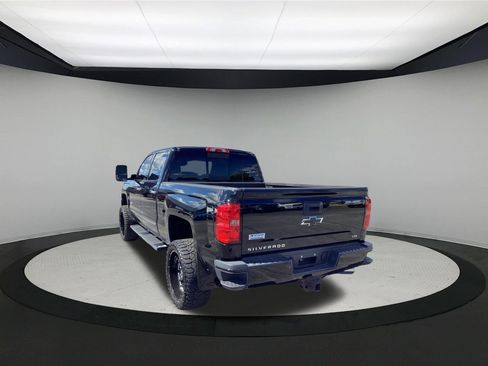 Used 2019 Chevrolet Silverado 2500 LTZ w/ Custom Sport Edition AWD/4WD image 6