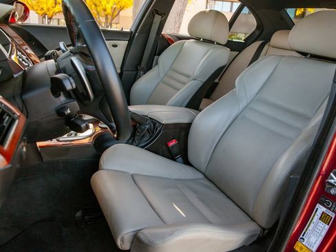 Used 2006 BMW M5 image 12