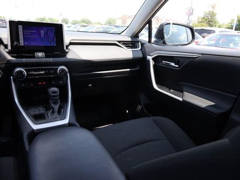 Used 2025 Toyota RAV4 XLE w/ Weather Package AWD/4WD image 22