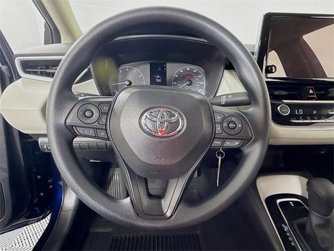 Certified 2025 Toyota Corolla LE image 11