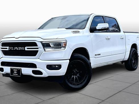Used 2019 RAM 1500 Big Horn RWD image 35