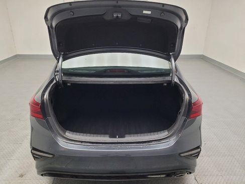 Used 2020 Kia Forte LXS FWD image 29
