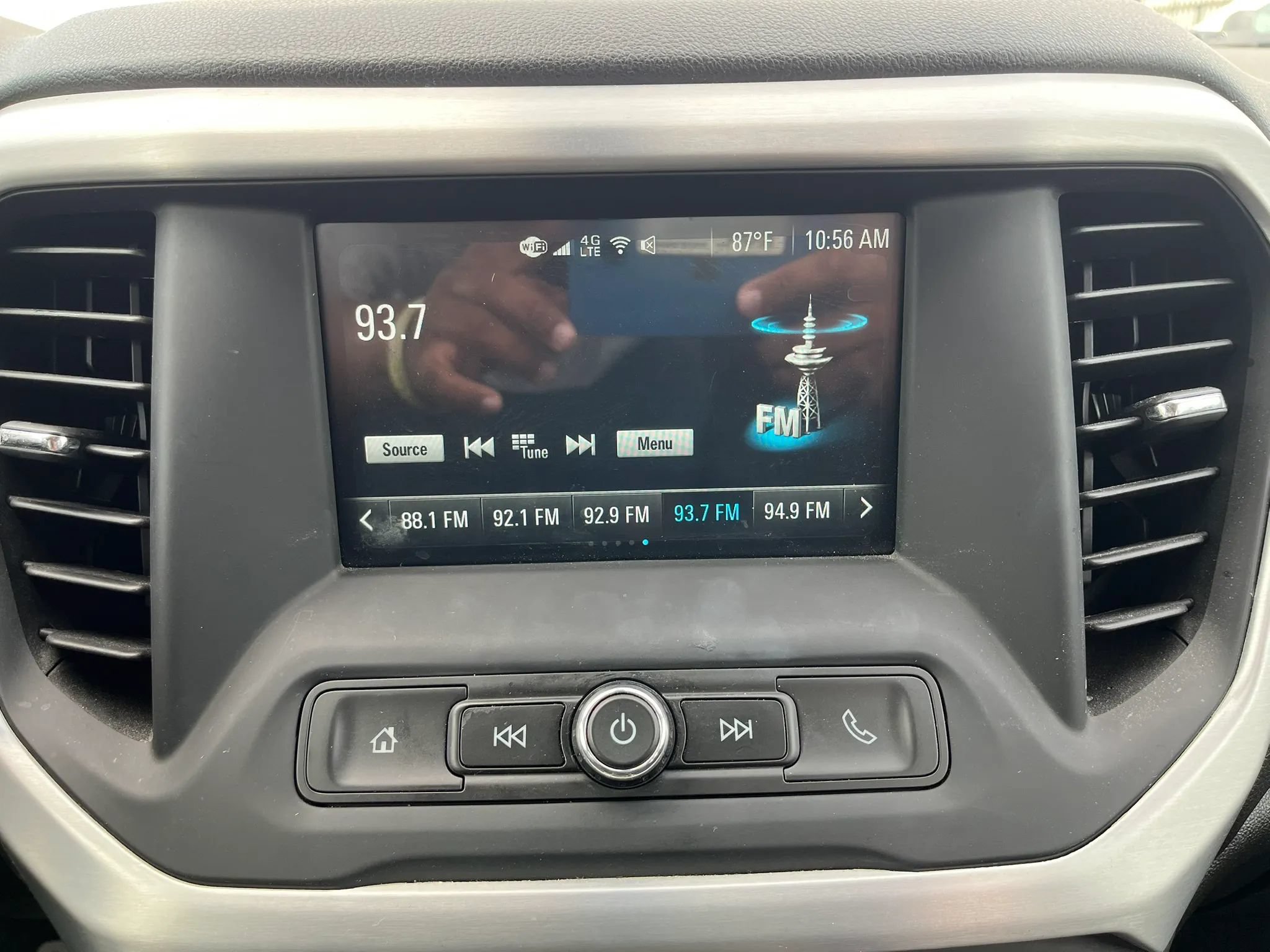 Used 2019 GMC Acadia SLE AWD/4WD image 44