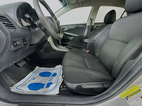 Used 2012 Toyota Corolla S FWD image 23