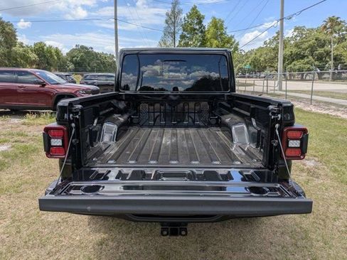 New 2026 Jeep Gladiator Mojave AWD/4WD image 12