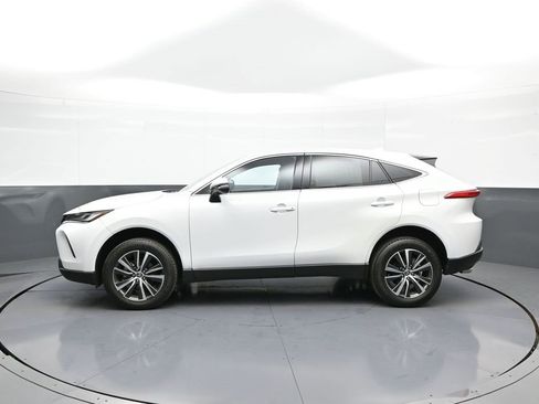 Certified 2024 Toyota Venza LE image 9