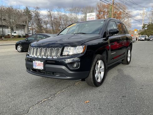Used 2014 Jeep Compass Latitude w/ Sun/Sound Group image 1